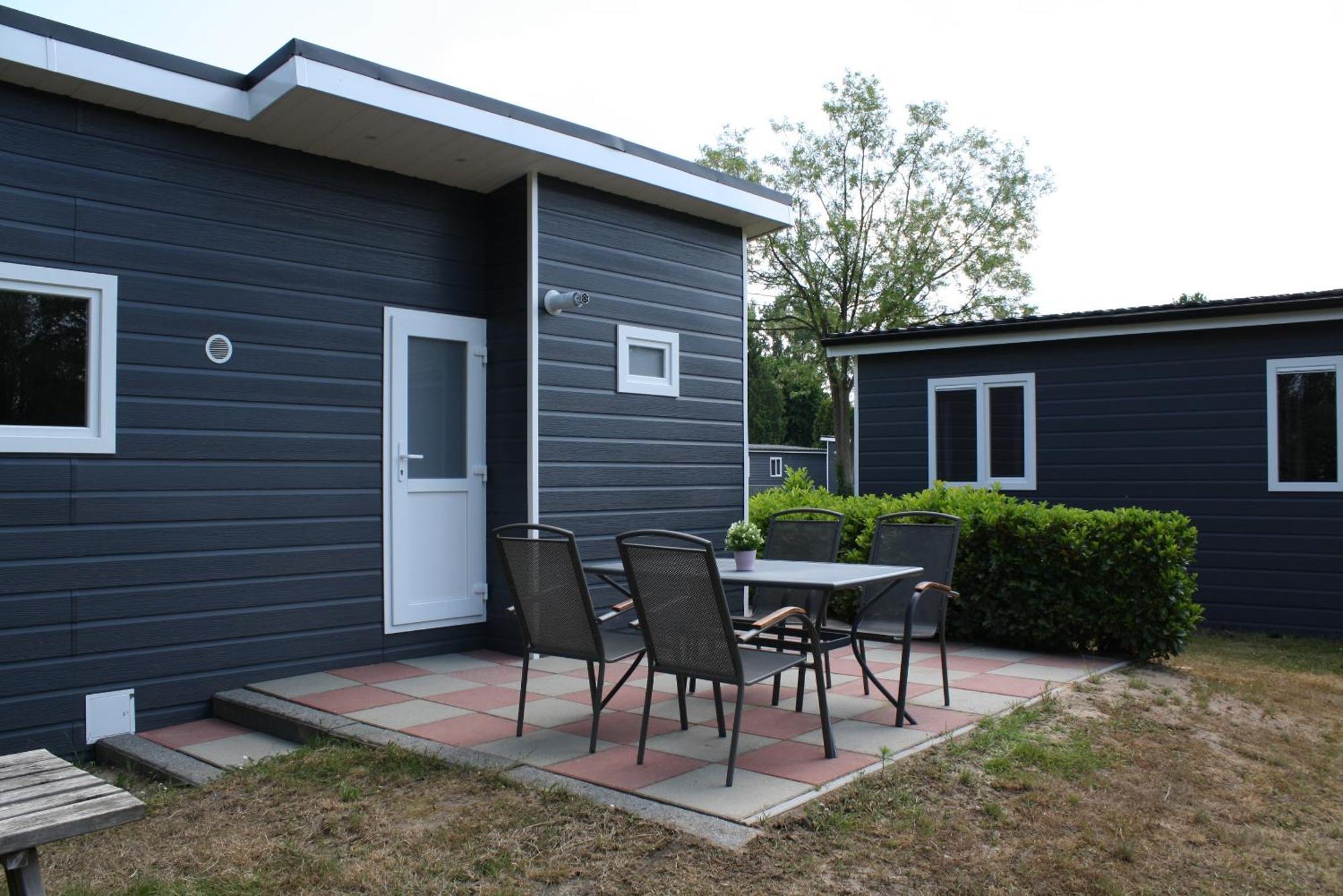 Recreatiepark en Jachthaven De Scherpenhof Terwolde Exterior foto